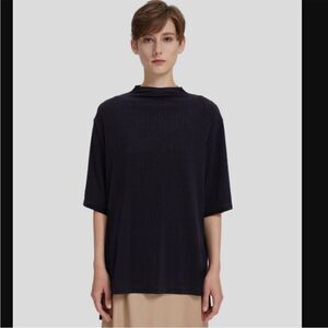 Lattelier High Standing Mock Neck Collar Top Ribbed High Low Short Sleeve